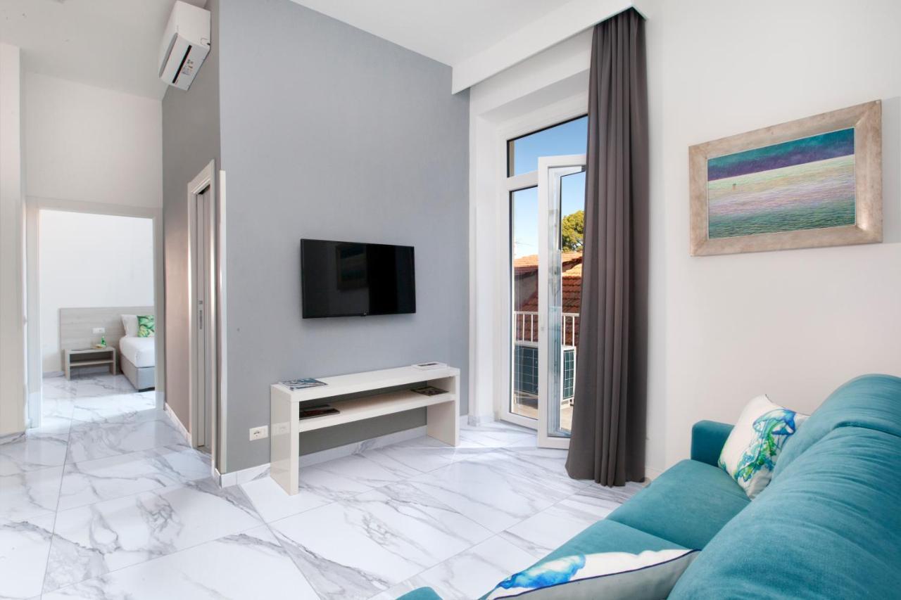 Piazza Tasso B&B Relais Сорренто Екстер'єр фото