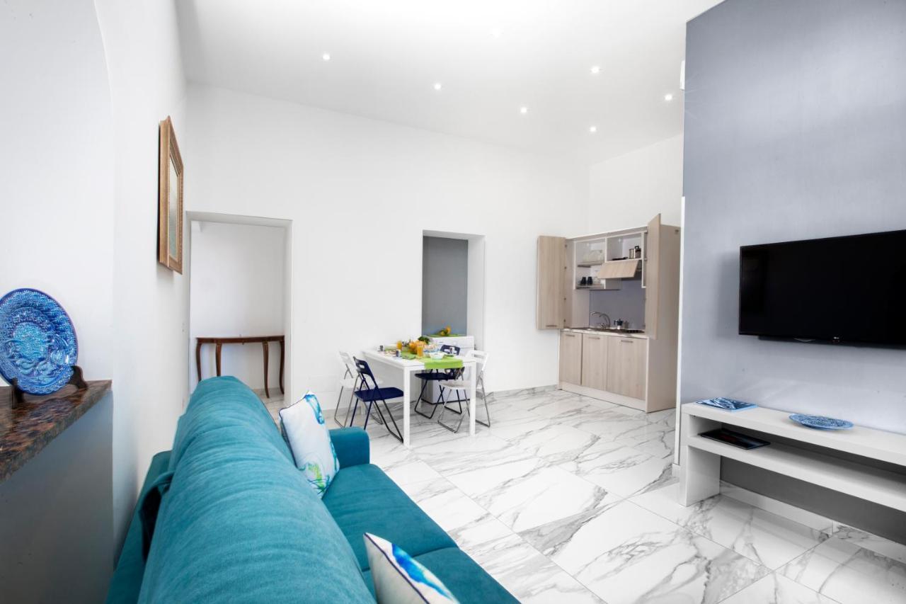 Piazza Tasso B&B Relais Сорренто Екстер'єр фото