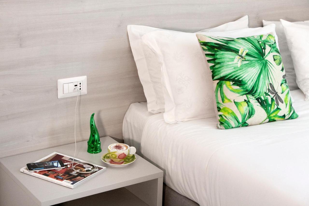 Piazza Tasso B&B Relais Сорренто Екстер'єр фото