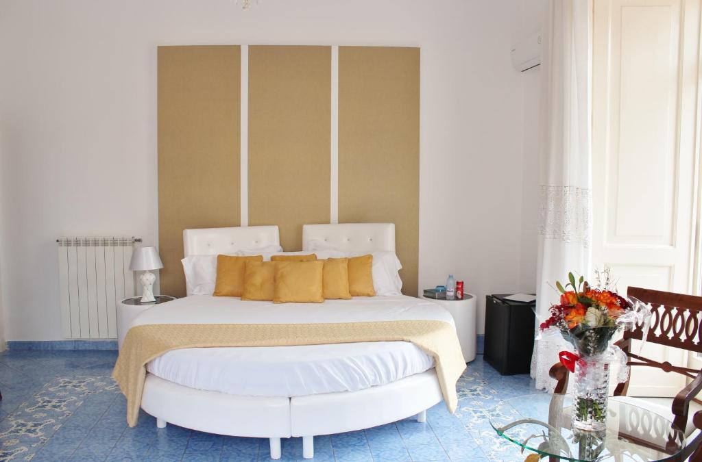 Piazza Tasso B&B Relais Сорренто Номер фото